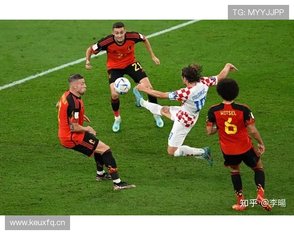 恩佐 vs 莫德里奇：中场组织与节奏掌控能力对比分析