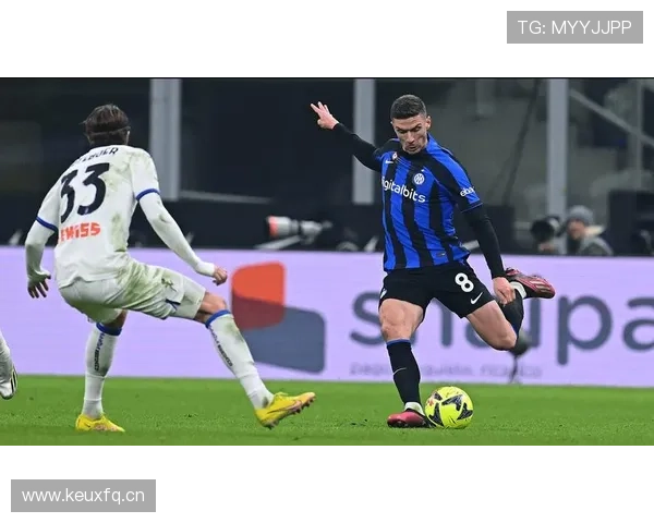 奥纳纳的中场覆盖与扫荡能力解析 奥纳纳的中场覆盖与扫荡能力解析