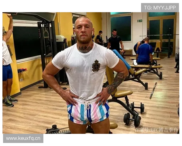 康纳训练完直接刷掉六位数账单，这人花钱比出拳还快