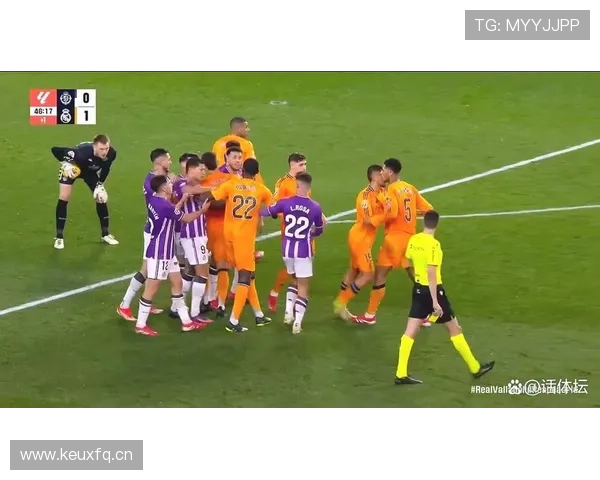 贝林厄姆对阵不同联赛球队表现对比：环境变化影响解析