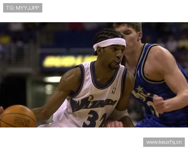 理查德·汉密尔顿无球跑动提升投篮稳定性拉开防守差距