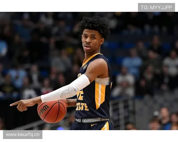 贾·莫兰特这生活费是怎么算的，每天一顿饭能干掉我一个月工资？